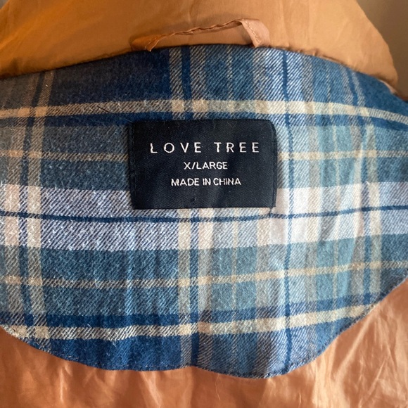 Quilted Tan Jacket - Picture 4 of 4